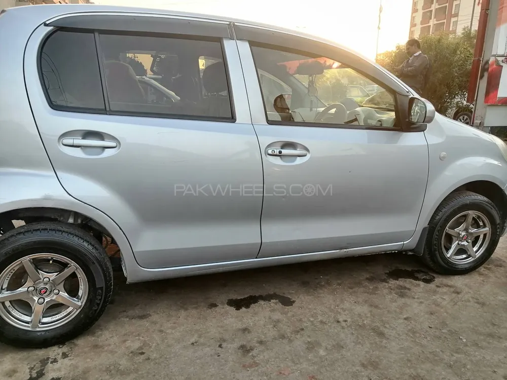 Toyota Passo 2011 for Sale in Karachi Image-1