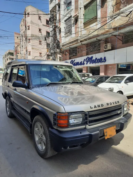 Land Rover Discovery 2002 for Sale in Karachi Image-1