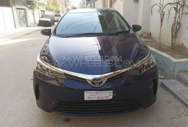 Toyota Corolla 2019 for Sale in Karachi Image-1