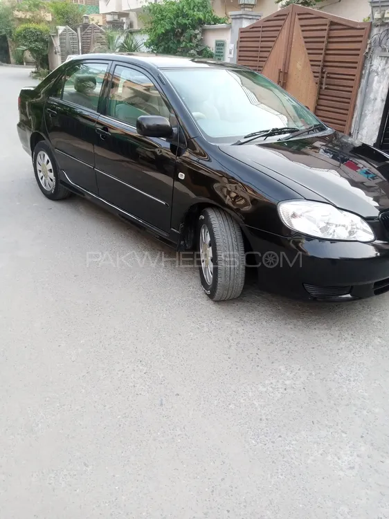 Toyota Corolla 2004 for Sale in Lahore Image-1