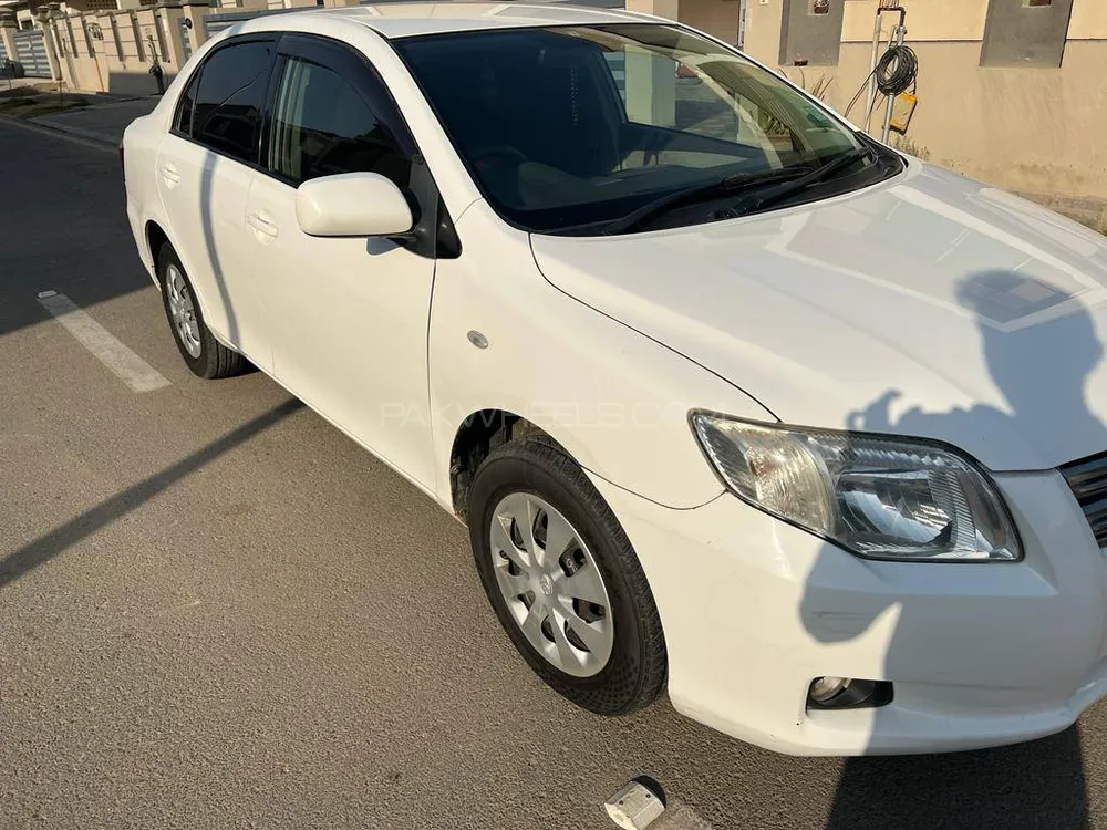 Toyota Corolla Axio 2007 for Sale in Karachi Image-1