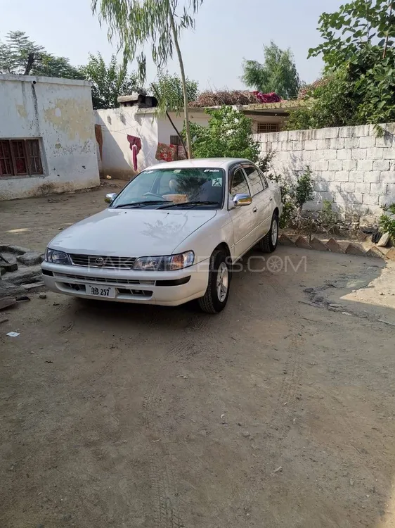 Toyota Corolla 2000 for Sale in Mardan Image-1