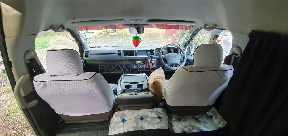 Toyota Hiace 2011 for Sale in Abbottabad Image-1