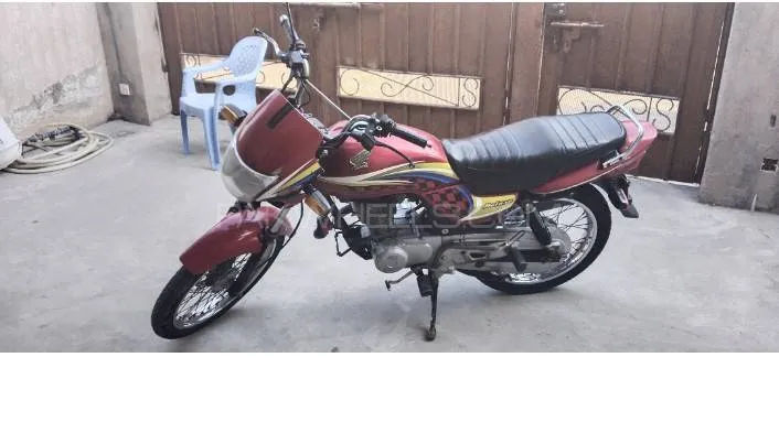 Honda CG 125 Deluxe 2014 for Sale Image-1