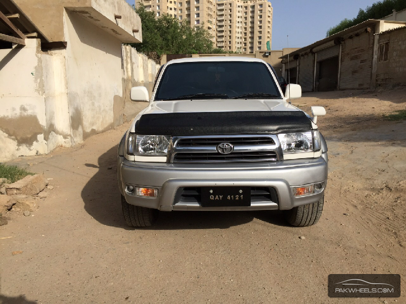Toyota Surf 1999 for Sale in Quetta Image-1