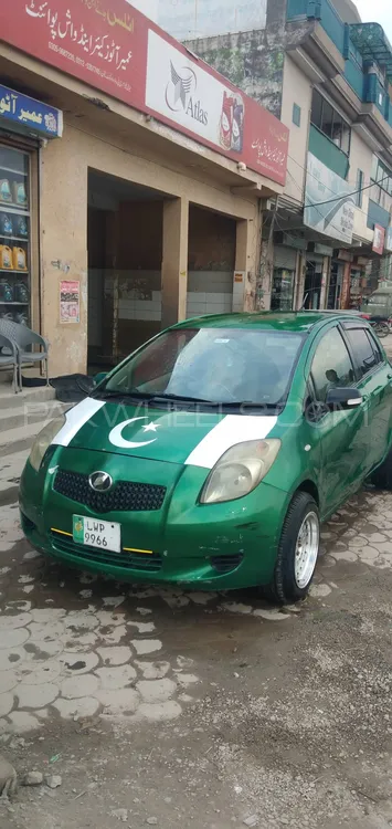 Toyota Vitz 2005 for Sale in Taxila Image-1