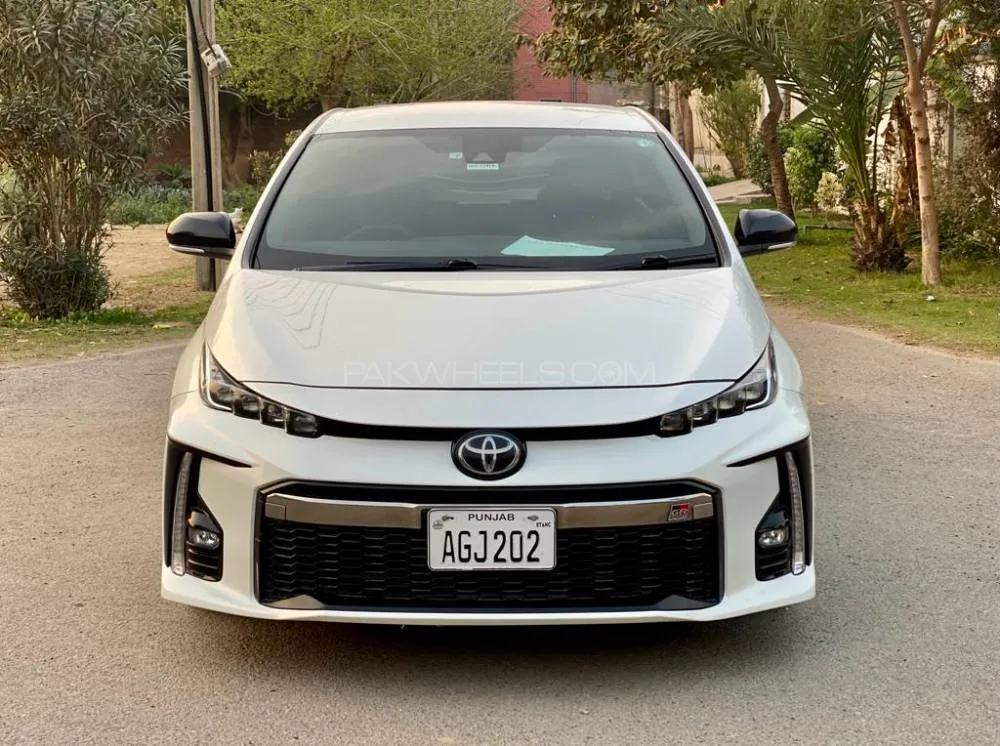 Toyota Prius 2018 for Sale in Lahore Image-1