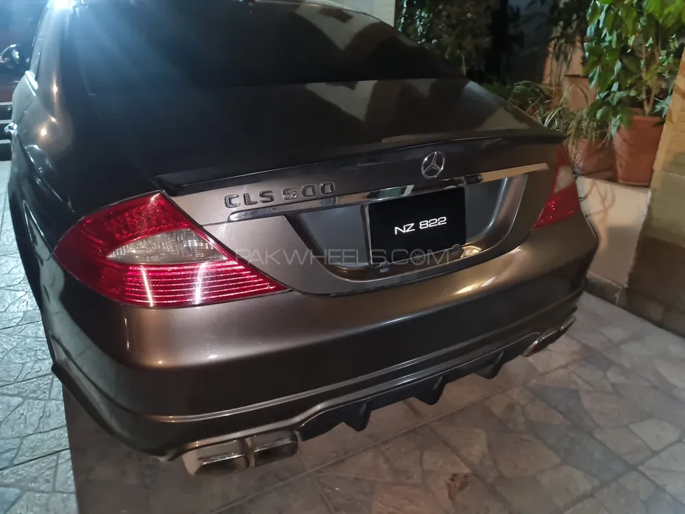 Mercedes Benz CLS Class 2006 for Sale in Islamabad Image-1