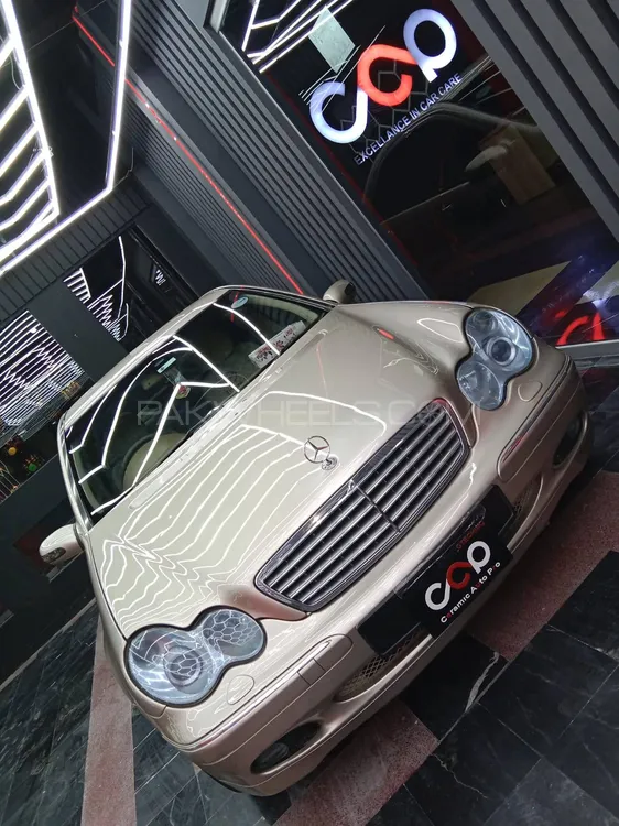 Mercedes Benz C Class 2002 for Sale in Peshawar Image-1