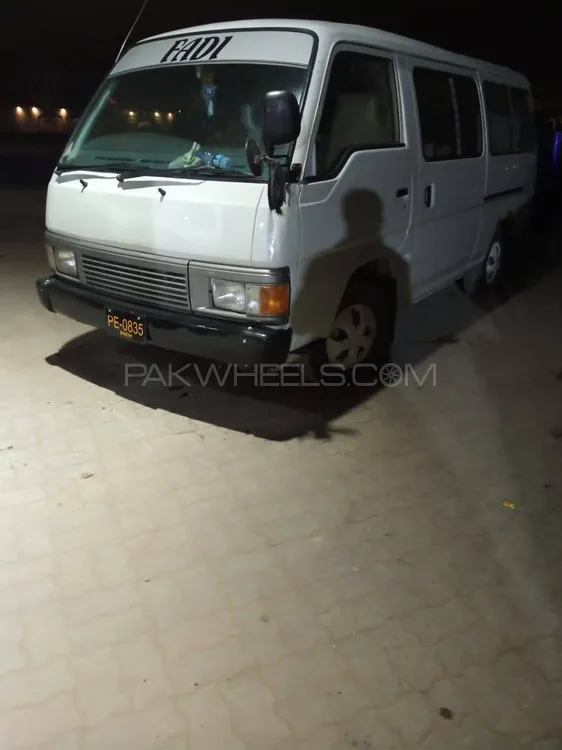 Nissan Caravan 1993 for Sale in Hyderabad Image-1