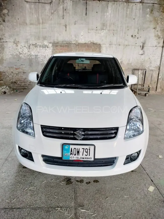 Suzuki Swift 2020 for Sale in Peshawar Image-1