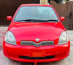 Toyota Vitz F 1.3 2001 for Sale
