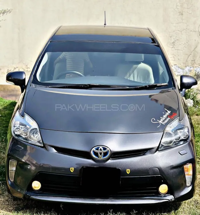 Toyota Prius 2014 for Sale in Bhakkar Image-1