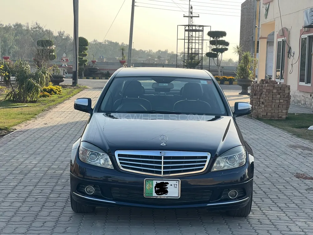 Mercedes Benz C Class 2008 for Sale in Lahore Image-1