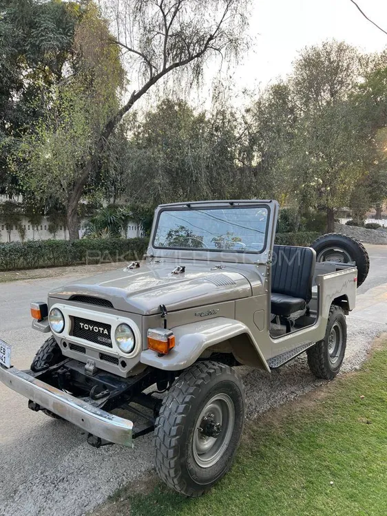 Toyota Land Cruiser 1978 for Sale in Lahore Image-1