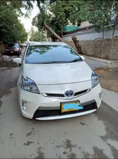 Toyota Prius PHV (Plug In Hybrid) 2014 for Sale