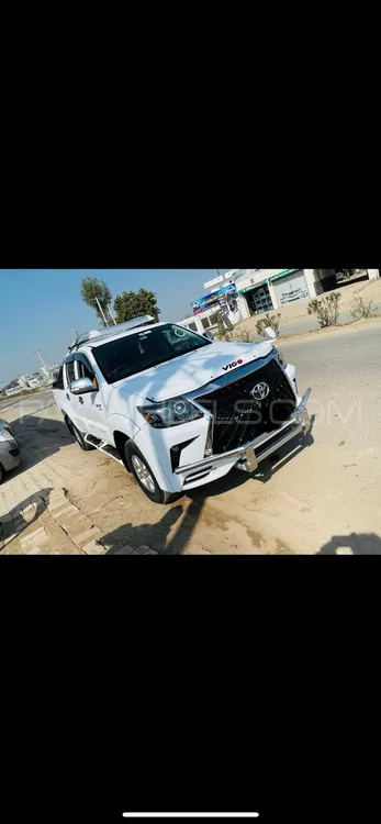 Toyota Hilux 2012 for Sale in Mandi bahauddin Image-1