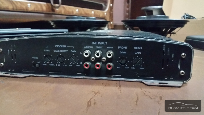 Valor amplifier made in USA 5 channel amp For Sale Image-1