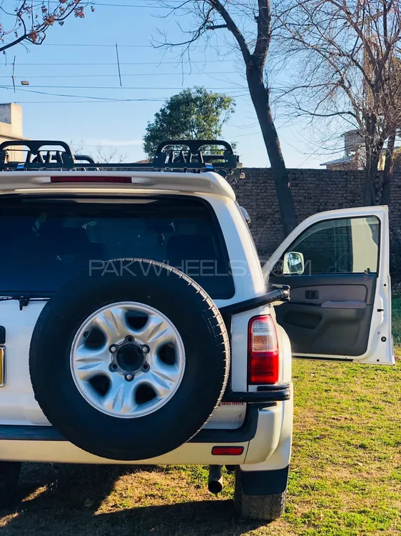 Toyota Surf 1997 for Sale in Peshawar Image-1