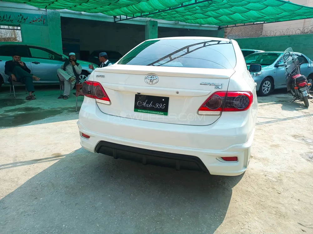 Toyota Corolla 2012 for Sale in Dera ismail khan Image-1