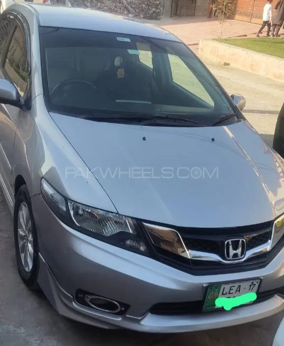 Honda City 2017 for Sale in Faisalabad Image-1