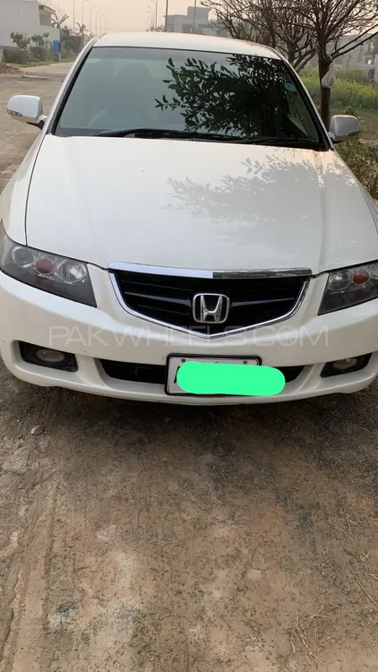 Honda Accord 2004 for Sale in Faisalabad Image-1