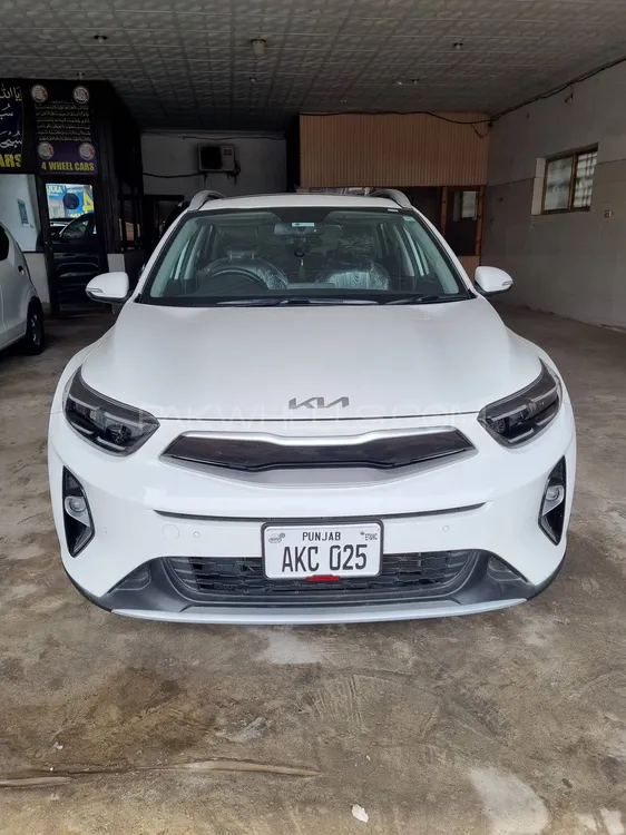 KIA Stonic 2022 for Sale in Multan Image-1