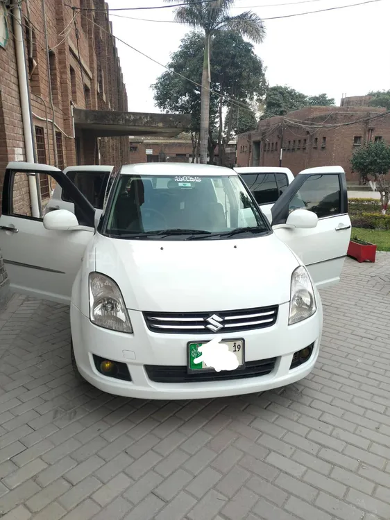 Suzuki Swift 2019 for Sale in Sialkot Image-1