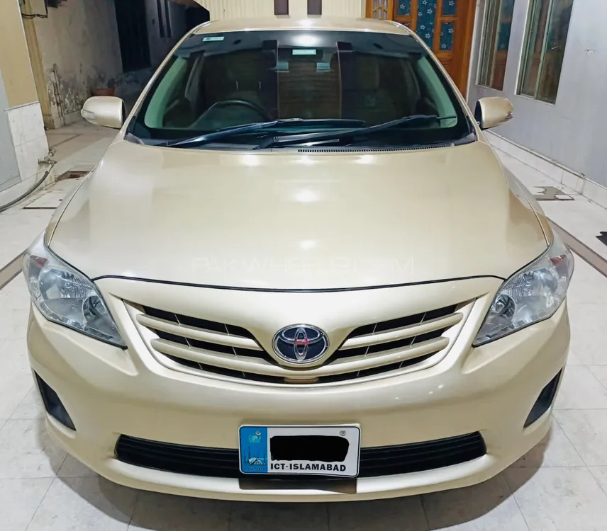 Toyota Corolla 2012 for Sale in Lahore Image-1