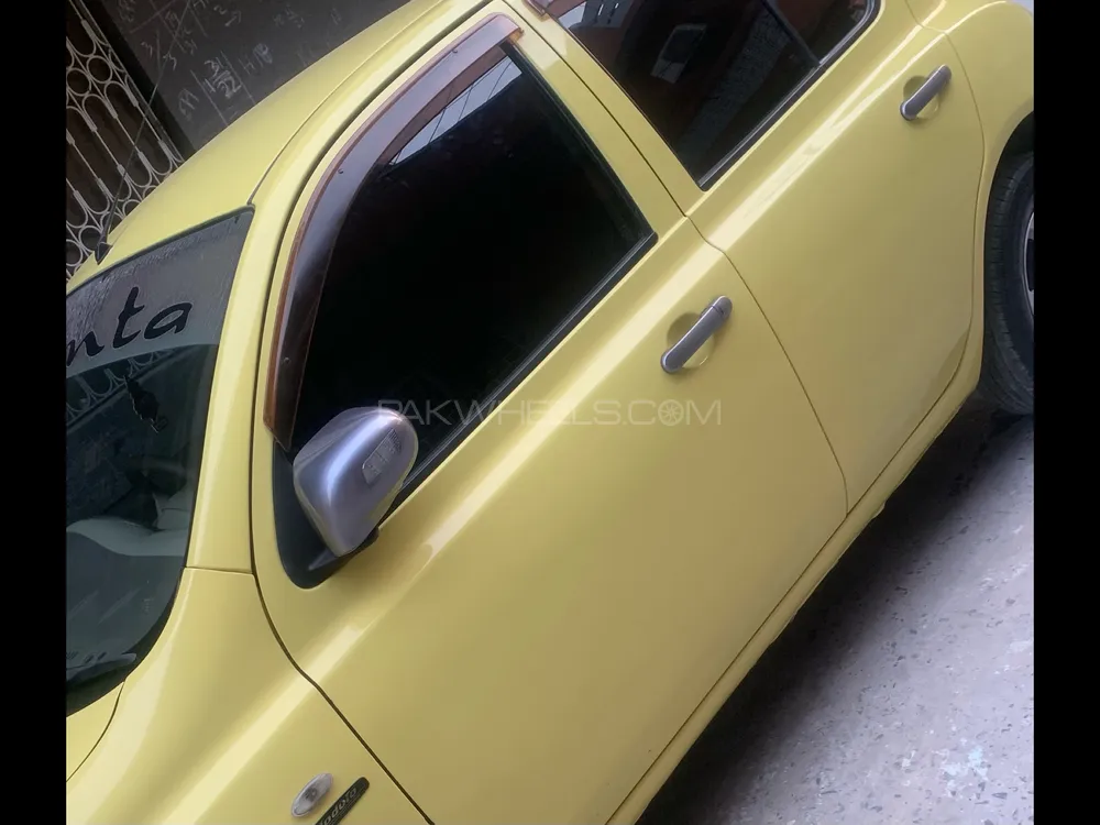 Nissan March 2002 for Sale in Islamabad Image-1