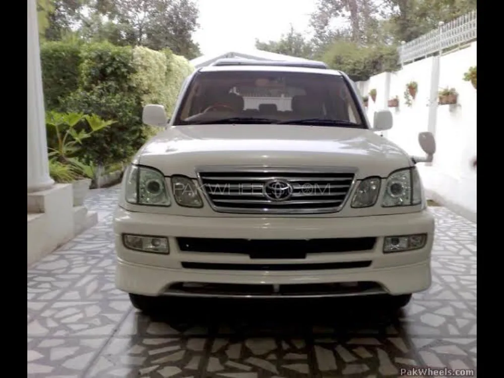 Toyota Land Cruiser 2002 for Sale in Lahore Image-1