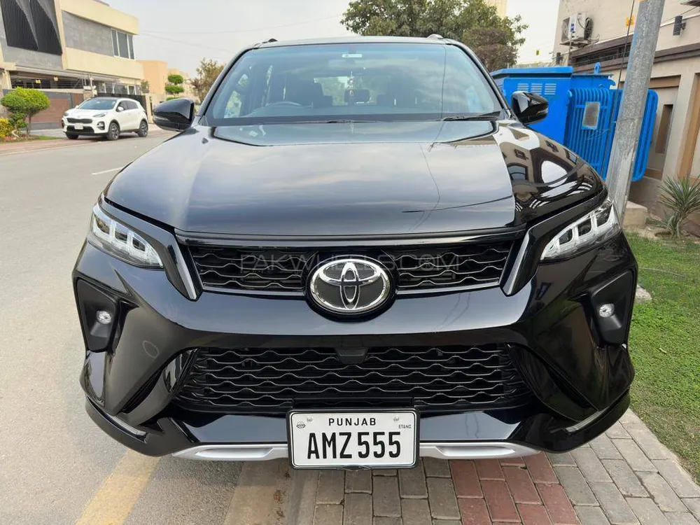 Toyota Fortuner 2022 for Sale in Lahore Image-1