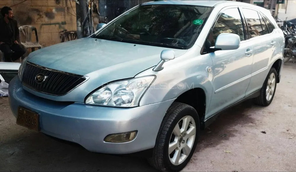Toyota Harrier 2004 for Sale in Karachi Image-1