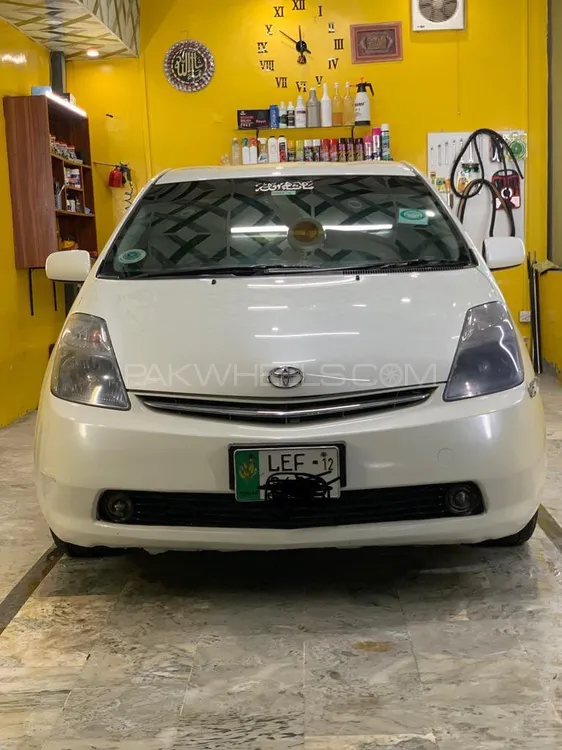 Toyota Prius 2008 for Sale in Abbottabad Image-1
