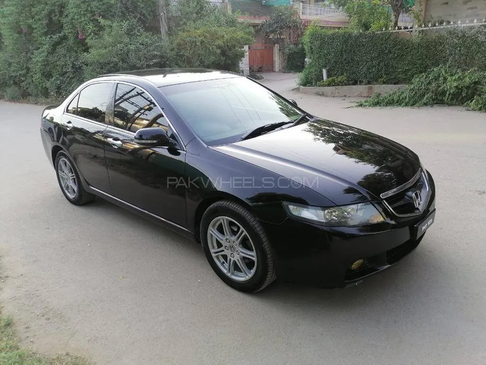 Honda Accord 2004 for Sale in Rawalpindi Image-1