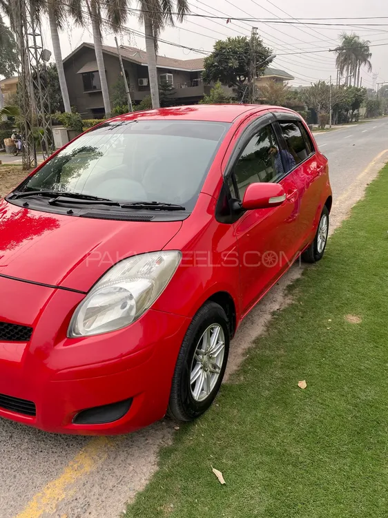 Toyota Vitz 2009 for Sale in Lahore Image-1