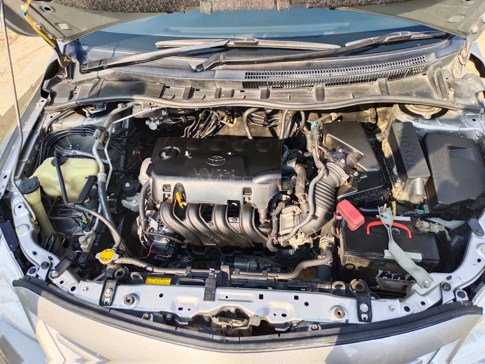 Toyota Corolla 2013 for Sale in Ahmed Pur East Image-1