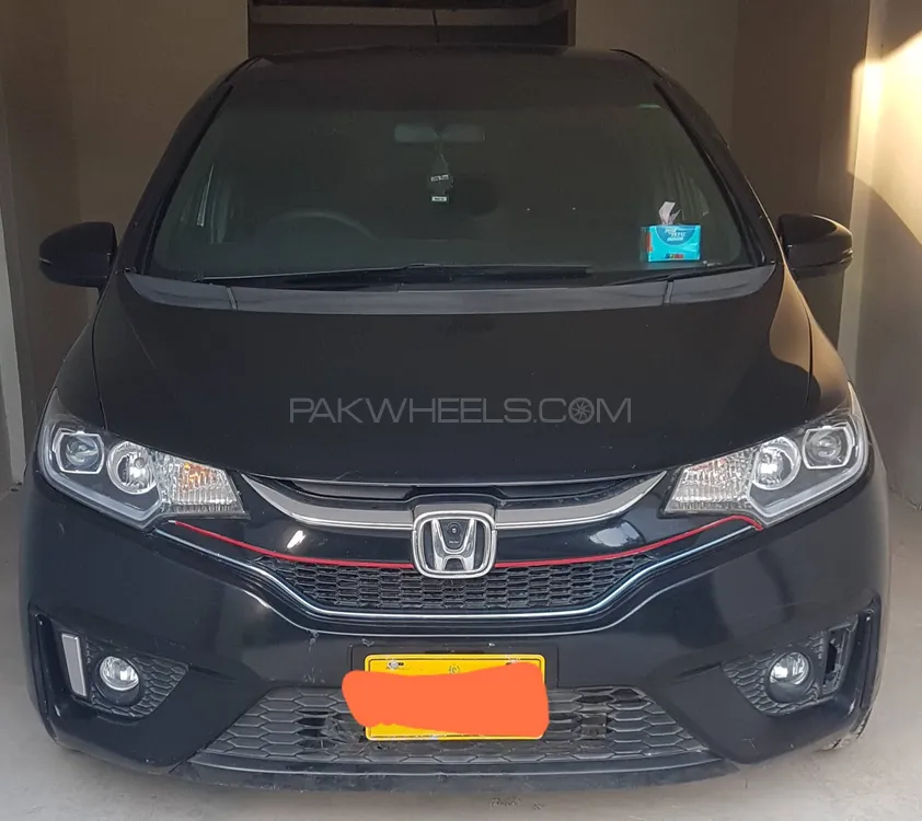 Honda Fit 2014 for Sale in Karachi Image-1