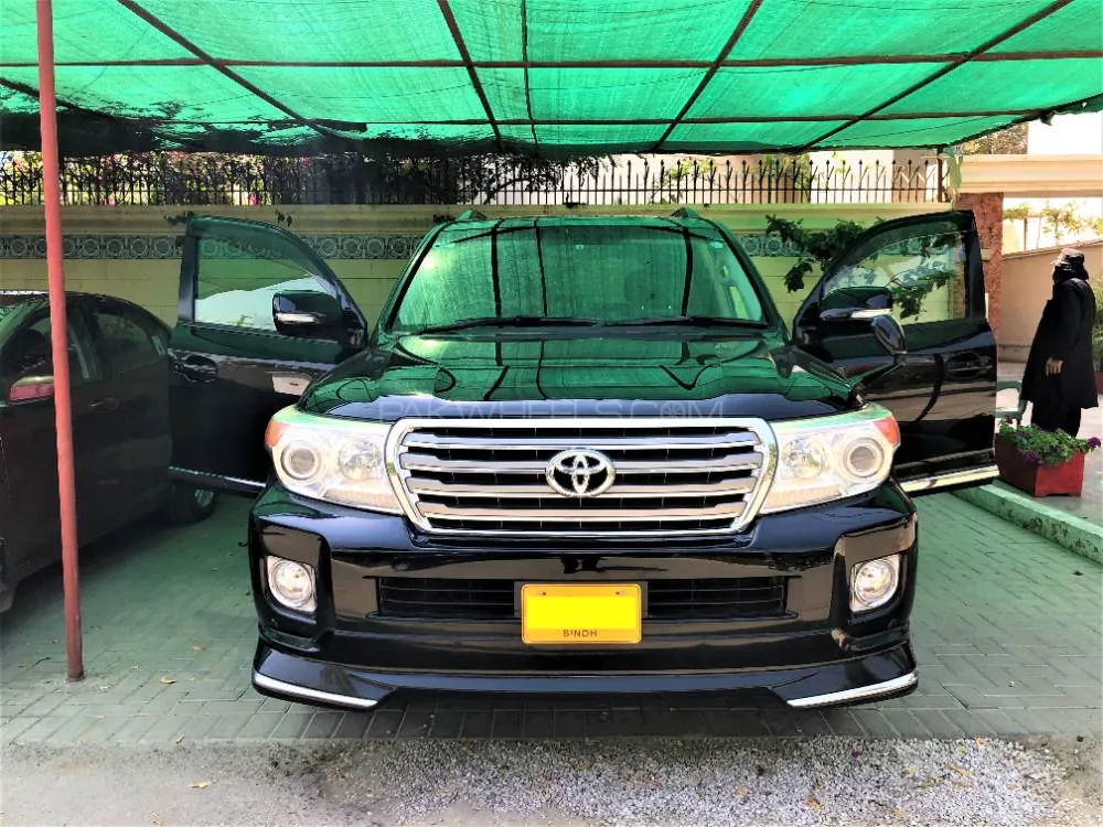 Toyota Land Cruiser 2013 for Sale in Karachi Image-1