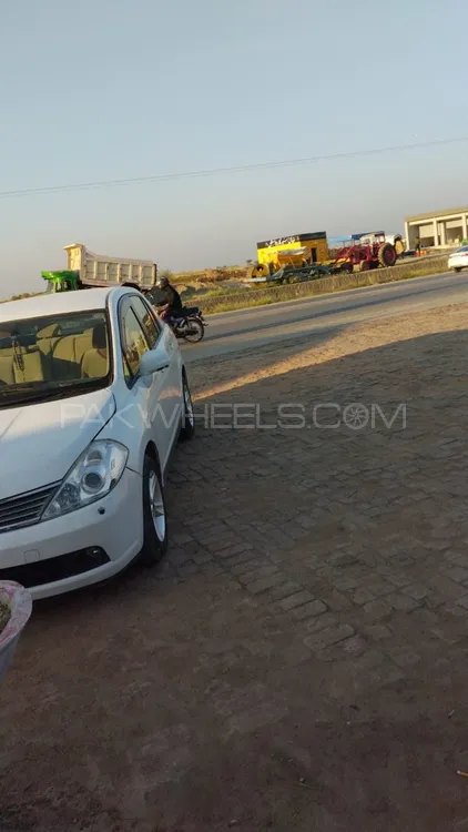 Nissan Tiida 2006 for Sale in Rawalpindi Image-1