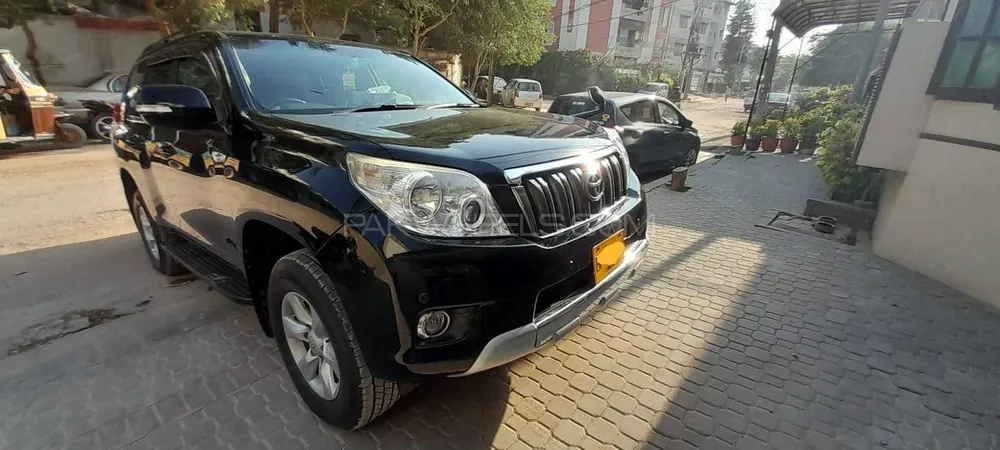 Toyota Prado 2011 for Sale in Karachi Image-1