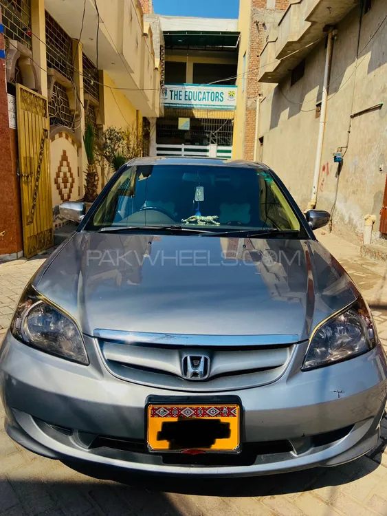Honda Civic 2005 for Sale in Multan Image-1