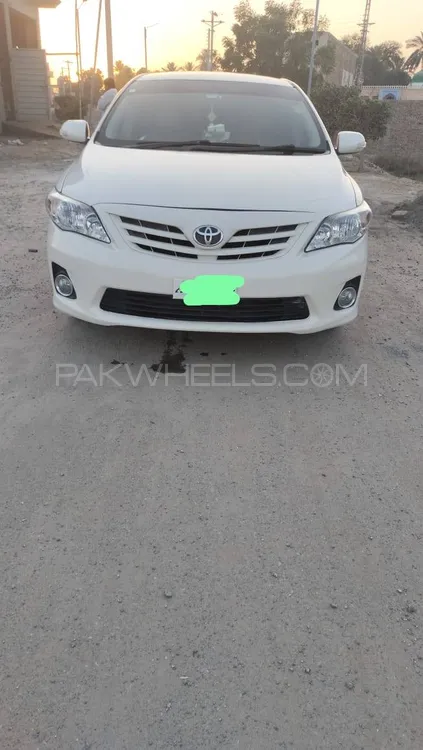Toyota Corolla 2011 for Sale in Ahmed Pur East Image-1