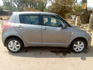 Suzuki Swift DLX 1.3 2014 for Sale