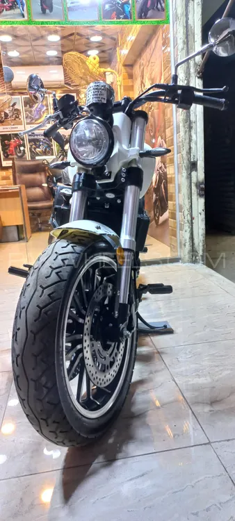Harley Davidson Iron 883 2022 for Sale Image-1