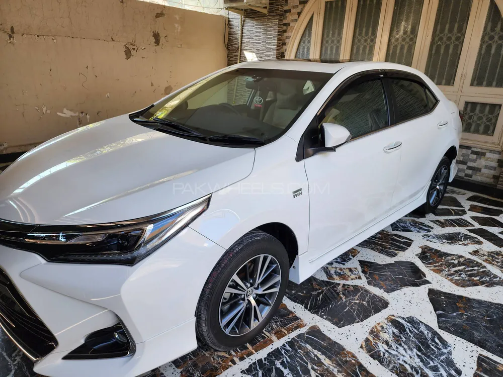 Toyota Corolla 2021 for Sale in Sadiqabad Image-1