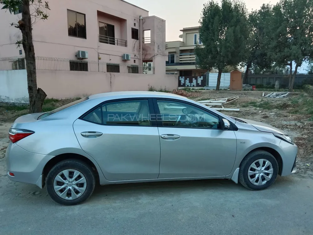 Toyota Corolla 2018 for Sale in Gujranwala Image-1