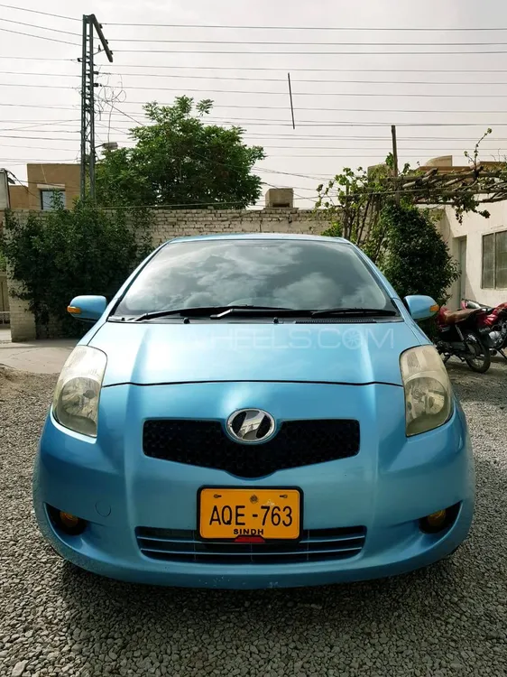 Toyota Vitz 2005 for Sale in Quetta Image-1