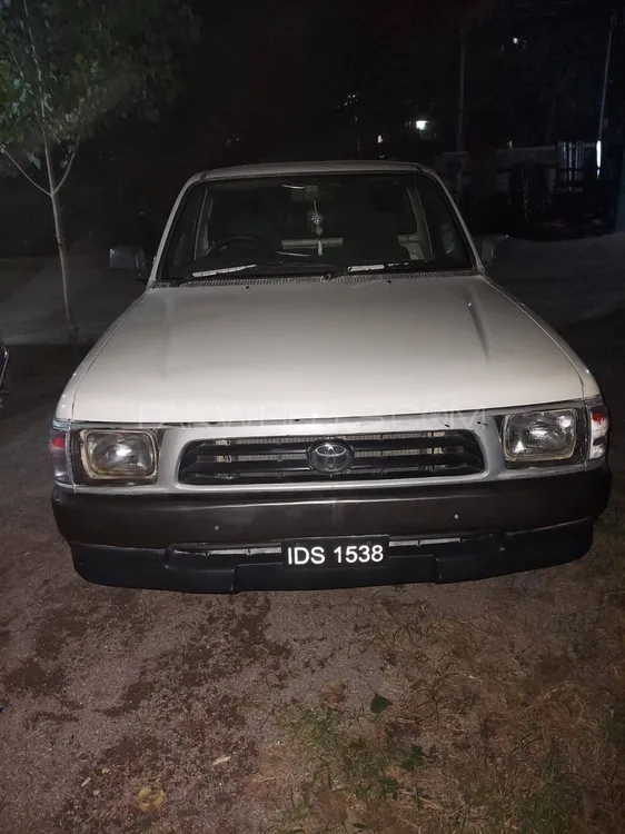Toyota Hilux 2003 for Sale in Taxila Image-1