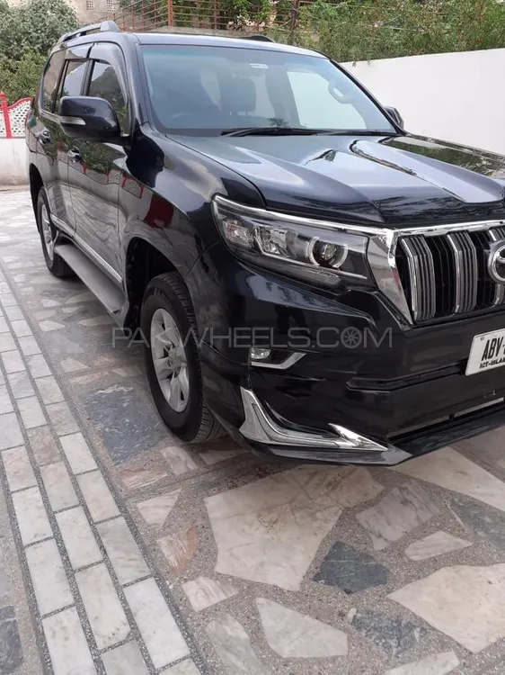 Toyota Prado 2011 for Sale in Islamabad Image-1